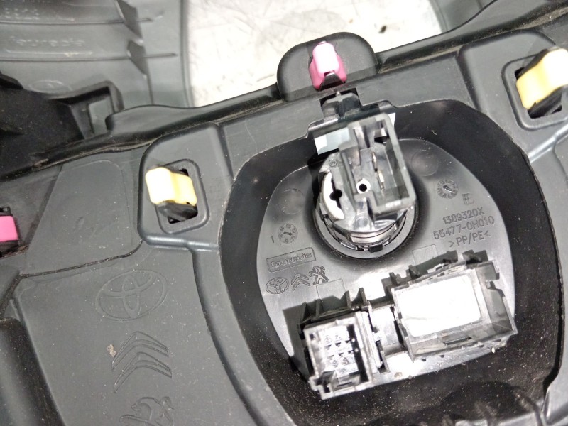 Recambio de kit airbag para toyota aygo x-cite referencia OEM IAM 553010H030 0589P1000106 891700H210