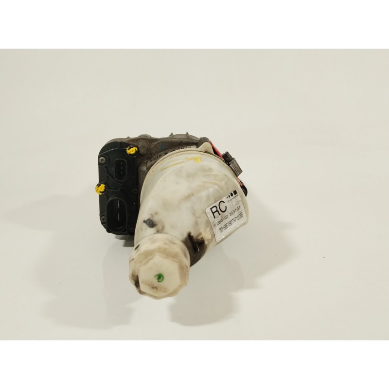 Recambio de bomba direccion para opel zafira / zafira family b (a05) 1.9 cdti (m75) referencia OEM IAM 13192897  