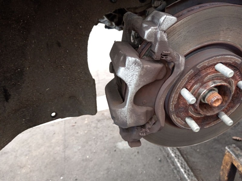 Recambio de pinza freno delantera izquierda para ford puma (j2k, cf7) 1.0 ecoboost referencia OEM IAM L1TC28302A  