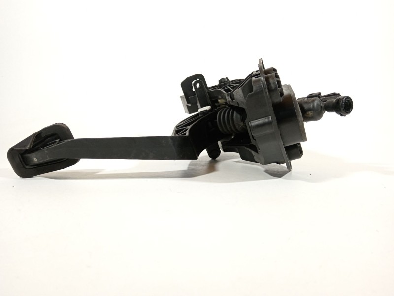 Recambio de pedal embrague para ford puma (j2k, cf7) 1.0 ecoboost referencia OEM IAM H1BC7B633C1G  