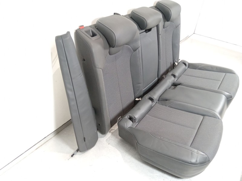 Recambio de asientos traseros para audi q5 (fyb, fyg) 35 tdi quattro referencia OEM IAM 80A885283  