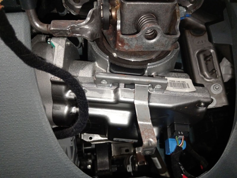 Recambio de columna direccion para ford ka (ru8) 1.2 referencia OEM IAM 735585207 CS513C529CA38C5 1796270