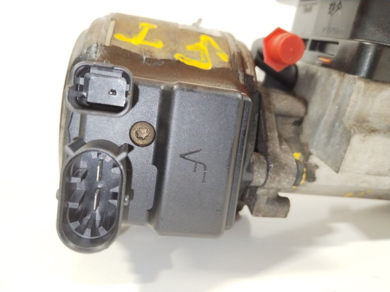 Recambio de bomba suspension para citroën c5 i (dc_) 2.0 hdi (dcrhyb) referencia OEM IAM 9636713880  