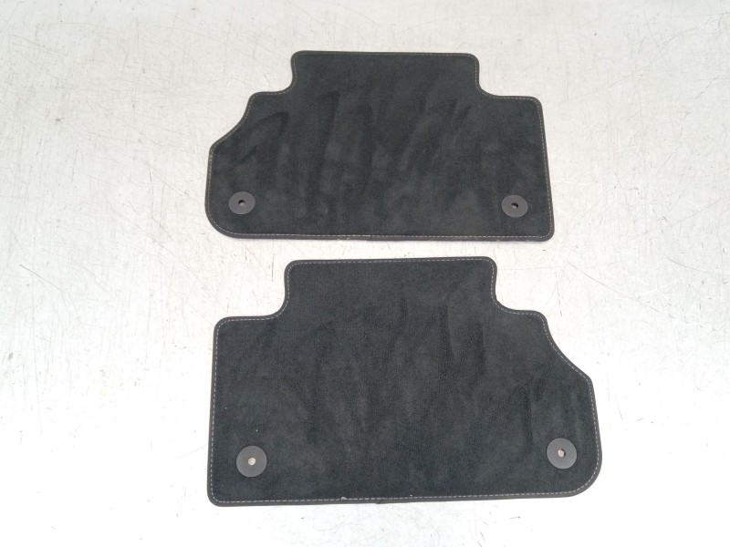 Recambio de juego de alfombrillas para audi q5 (fyb, fyg) 35 tdi quattro referencia OEM IAM 80B863391A  