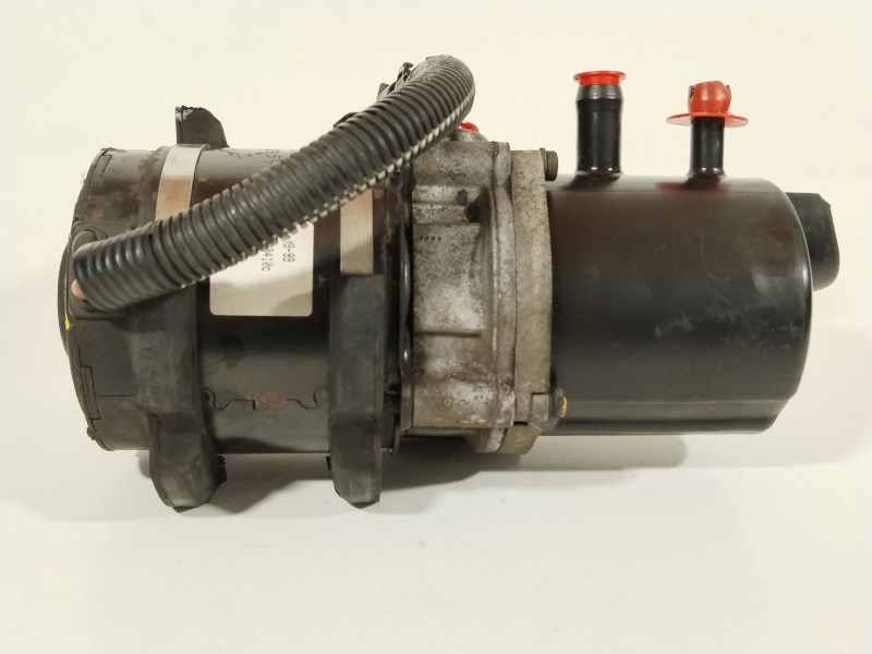 Recambio de bomba direccion para citroën saxo 1.6 vts referencia OEM IAM 9628329080  