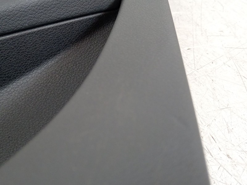 Recambio de guarnecido puerta trasera derecha para audi q5 (fyb, fyg) 35 tdi quattro referencia OEM IAM 80A867488  