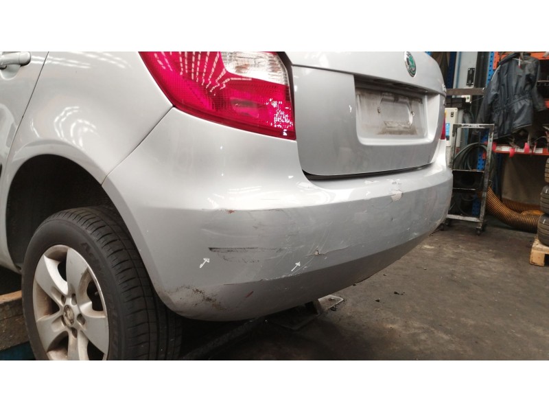 Recambio de paragolpes trasero para skoda fabia ii (542) 1.6 tdi referencia OEM IAM   