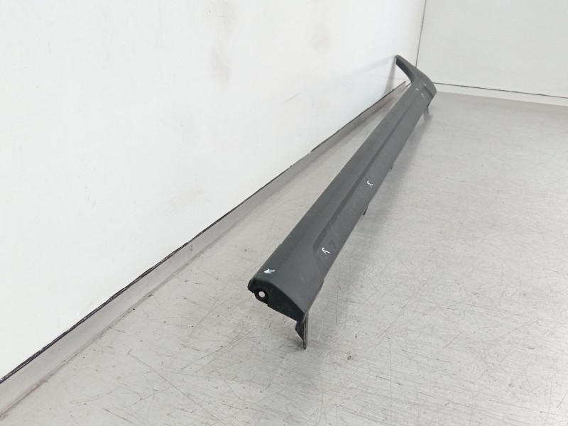 Recambio de faldon lateral para seat arona (kj7, kjp) 1.6 mpi referencia OEM IAM 6F9853851  