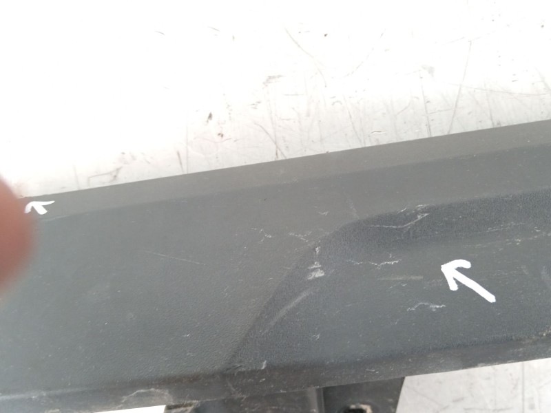 Recambio de faldon lateral para seat arona (kj7, kjp) 1.6 mpi referencia OEM IAM 6F9853851  