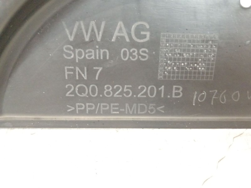 Recambio de cubrecarter para seat arona (kj7, kjp) 1.6 mpi referencia OEM IAM 2Q0825201B  