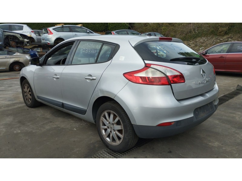 renault megane iii hatchback (bz0/1_, b3_) del año 2011