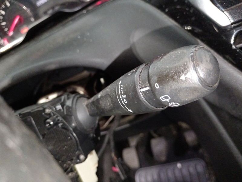 Recambio de mando luces para peugeot 208 i (ca_, cc_) 1.4 hdi referencia OEM IAM 98030394ZD  