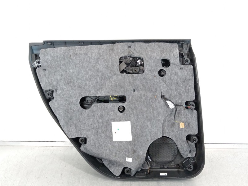 Recambio de guarnecido puerta trasera derecha para audi q7 (4mb, 4mg, 4mq) 3.0 tdi quattro referencia OEM IAM 4M0868068B  