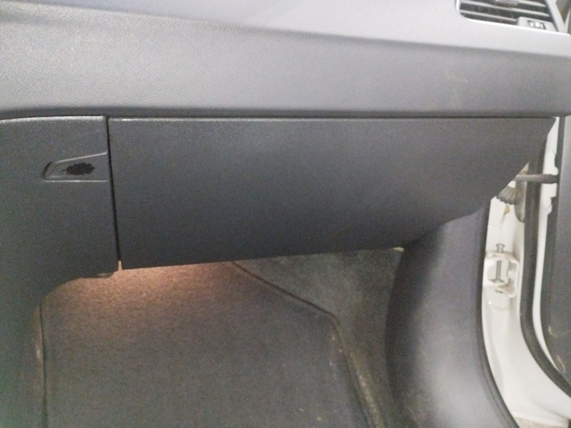 Recambio de guantera para peugeot 508 2.0 blue-hdi fap referencia OEM IAM 9686450877  