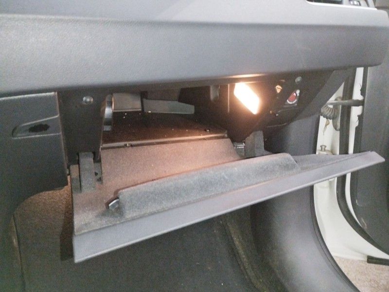 Recambio de guantera para peugeot 508 2.0 blue-hdi fap referencia OEM IAM 9686450877  