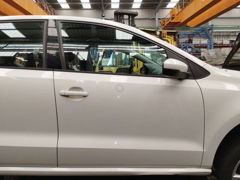 Recambio de puerta delantera derecha para volkswagen polo v (6r1, 6c1) 1.6 tdi referencia OEM IAM   