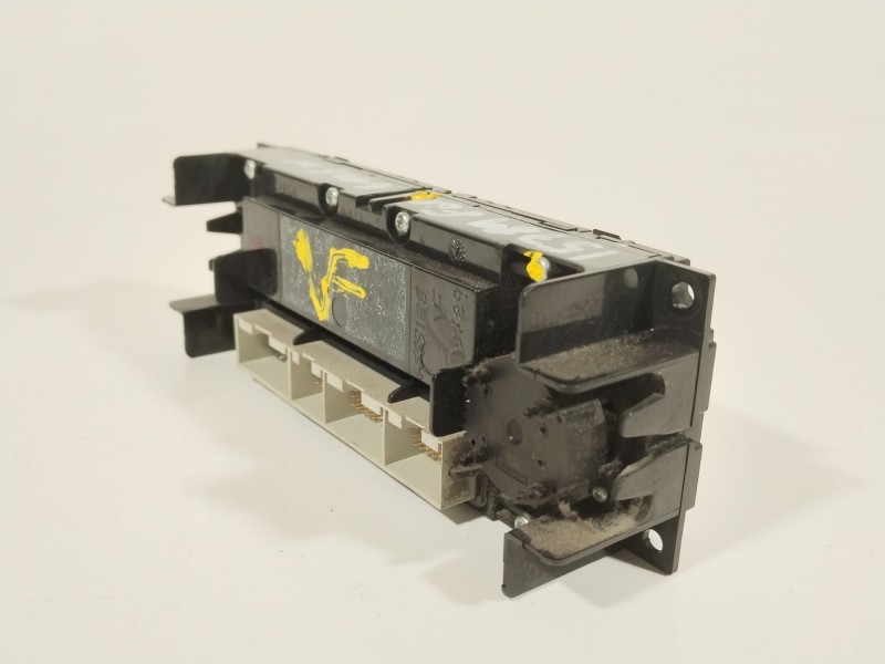 Recambio de mando climatizador para volkswagen golf iv (1j1) 1.9 tdi referencia OEM IAM 3B1907044C  