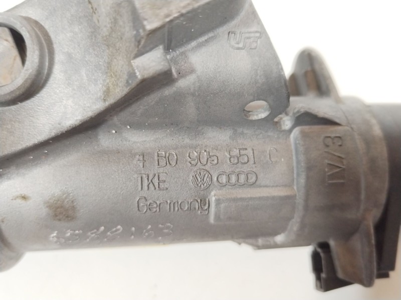 Recambio de conmutador de arranque para volkswagen golf iv (1j1) 1.9 tdi referencia OEM IAM 4B0905849 4B0905851C 