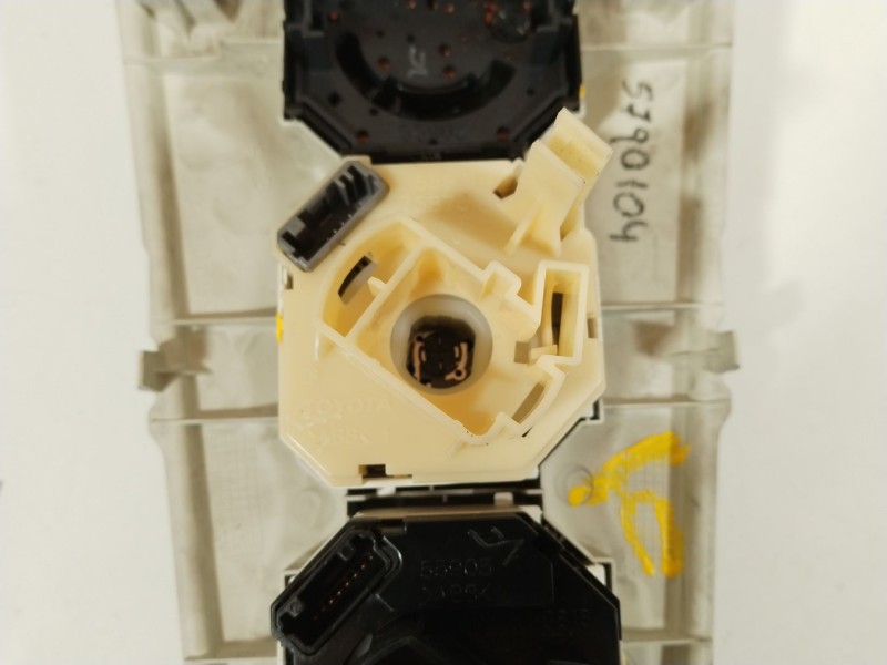 Recambio de mando calefaccion / aire acondicionado para toyota yaris (ksp9/scp9/nlp9) básico referencia OEM IAM 554060D190 55900