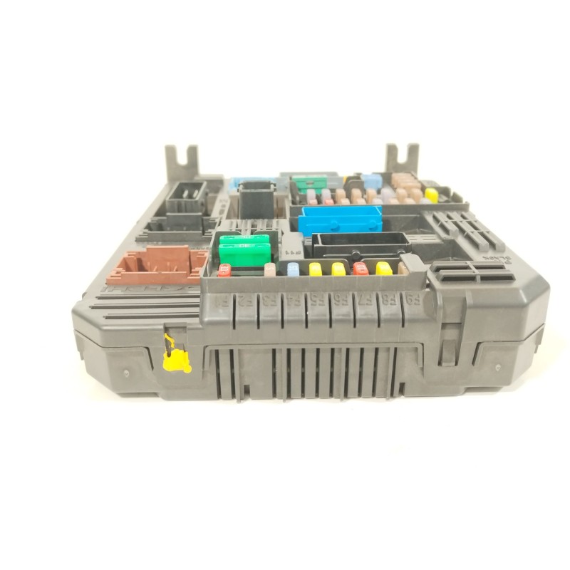 Recambio de caja reles / fusibles para citroën c4 picasso ii 1.6 bluehdi 120 referencia OEM IAM 9819851380  