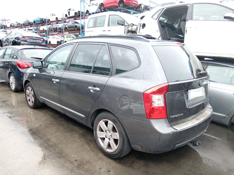 kia carens iii monospace (un) del año 2007