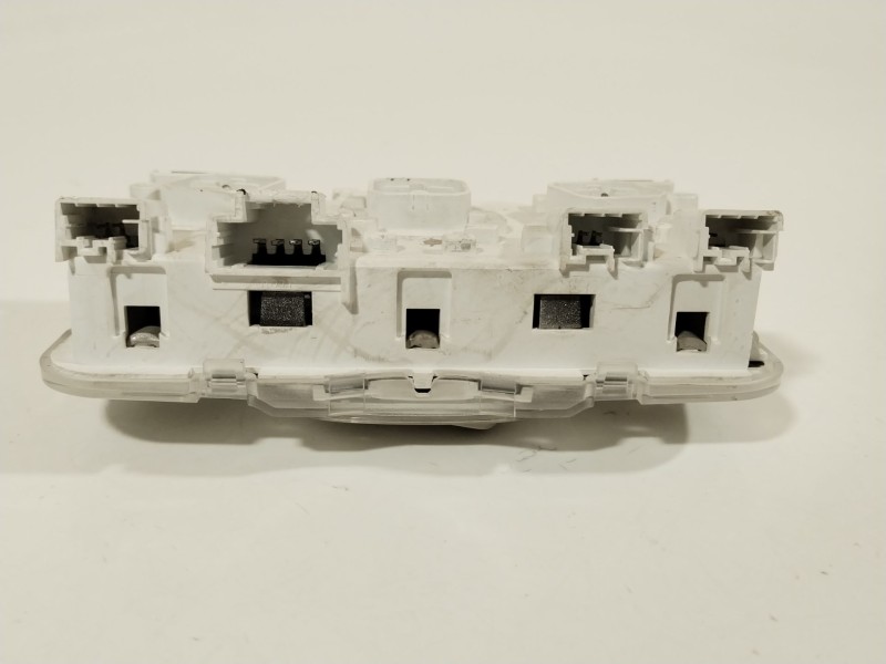 Recambio de luz interior para citroën c4 picasso ii 1.6 bluehdi 120 referencia OEM IAM 96887290BJ  