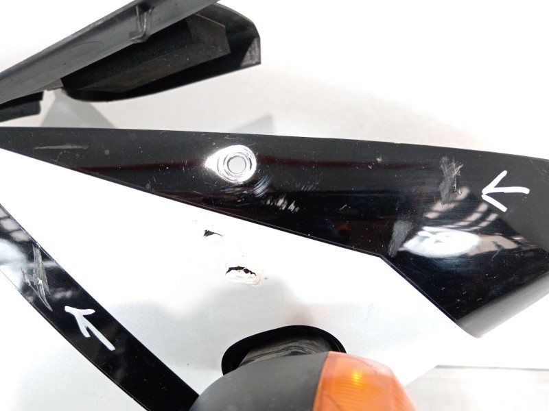 Recambio de carenado delantero derecho para yamaha yzf-r yzf-r6 (rj05) referencia OEM IAM 5SL283900  