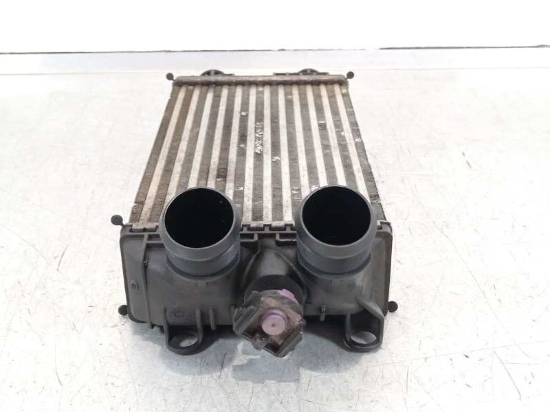 Recambio de intercooler para opel corsa f (p2jo) 1.5 (68) referencia OEM IAM 9824742280  