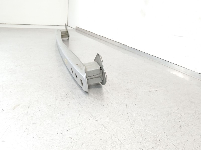 Recambio de refuerzo paragolpes trasero para toyota aygo x-cite referencia OEM IAM 521710H020  