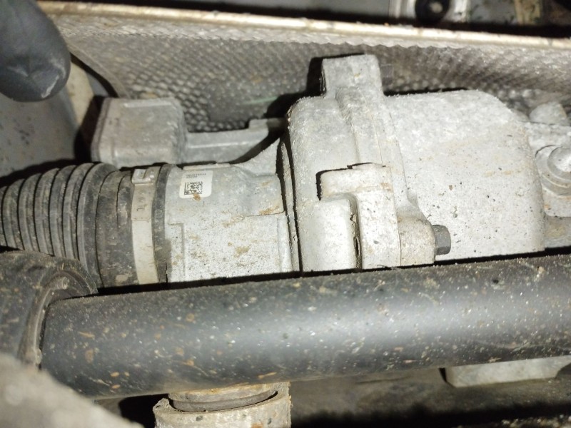 Recambio de cremallera direccion para hyundai tucson essence bluedrive 2wd referencia OEM IAM A0047506 5700D7001 