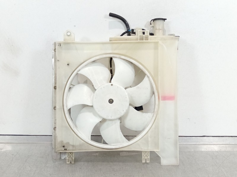 Recambio de electroventilador para toyota aygo x-cite referencia OEM IAM 163600Q021  