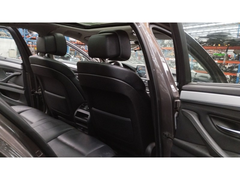 Recambio de asiento delantero derecho para bmw 5 touring (f11) 525 d xdrive referencia OEM IAM 52107979604  