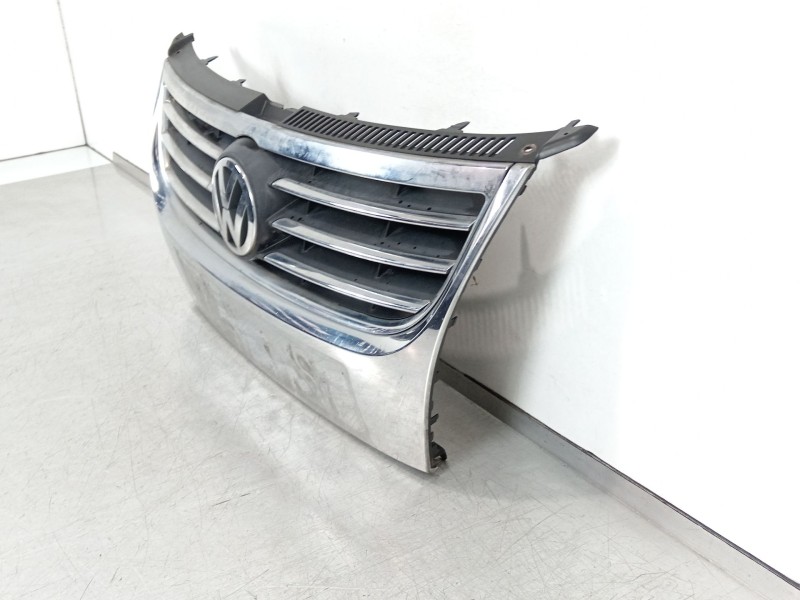 Recambio de rejilla delantera para volkswagen touran (1t1, 1t2) 1.9 tdi referencia OEM IAM 1T0853651G  1T0853663A