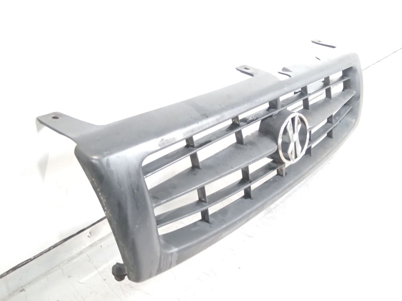 Recambio de rejilla delantera para hyundai galloper ii (jk-01) 2.5 td intercooler referencia OEM IAM 6302317  HR6302317