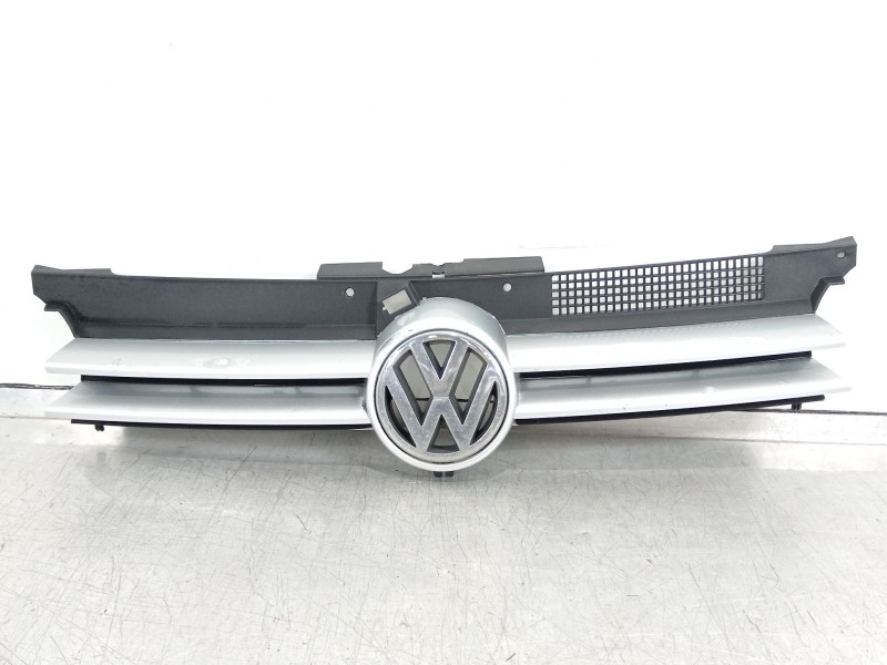 Recambio de rejilla delantera para volkswagen golf iv (1j1) 1.6 referencia OEM IAM 1J0853653C 1J0853651H 1J0853655G