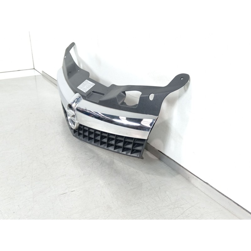 Recambio de rejilla delantera para opel astra h gtc (a04) 1.6 (l08) referencia OEM IAM 13247083 13247179 13157598
