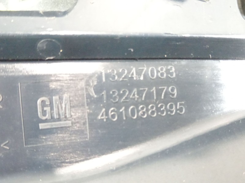 Recambio de rejilla delantera para opel astra h gtc (a04) 1.6 (l08) referencia OEM IAM 13247083 13247179 13157598