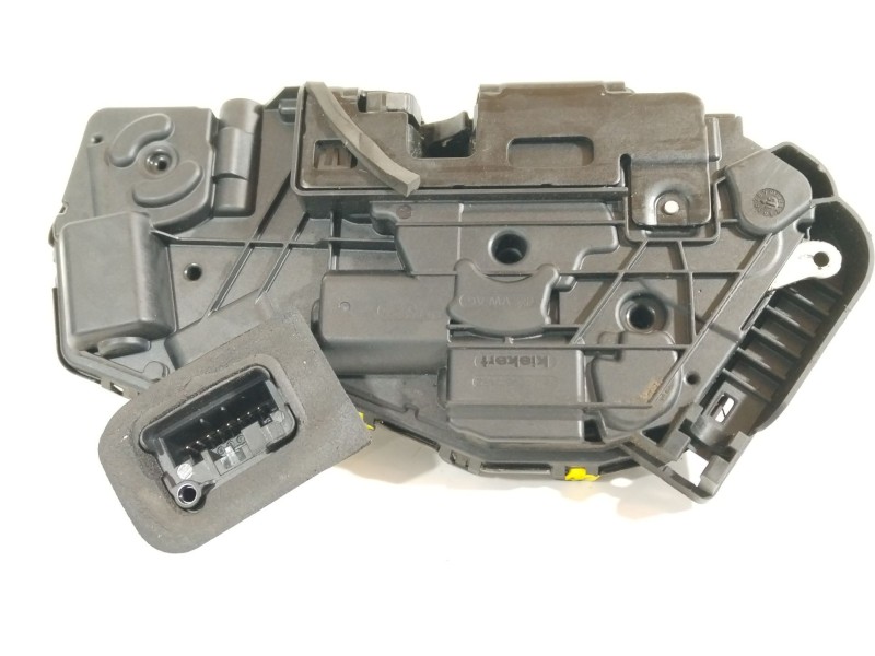Recambio de cerradura puerta trasera derecha para volkswagen touran (5t1) 1.6 tdi referencia OEM IAM 5TA839016G  