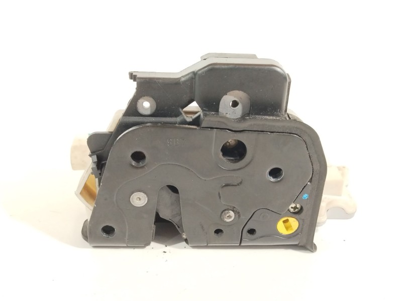 Recambio de cerradura puerta trasera izquierda para audi a3 (8p1) 2.0 tdi referencia OEM IAM 4F0839015  