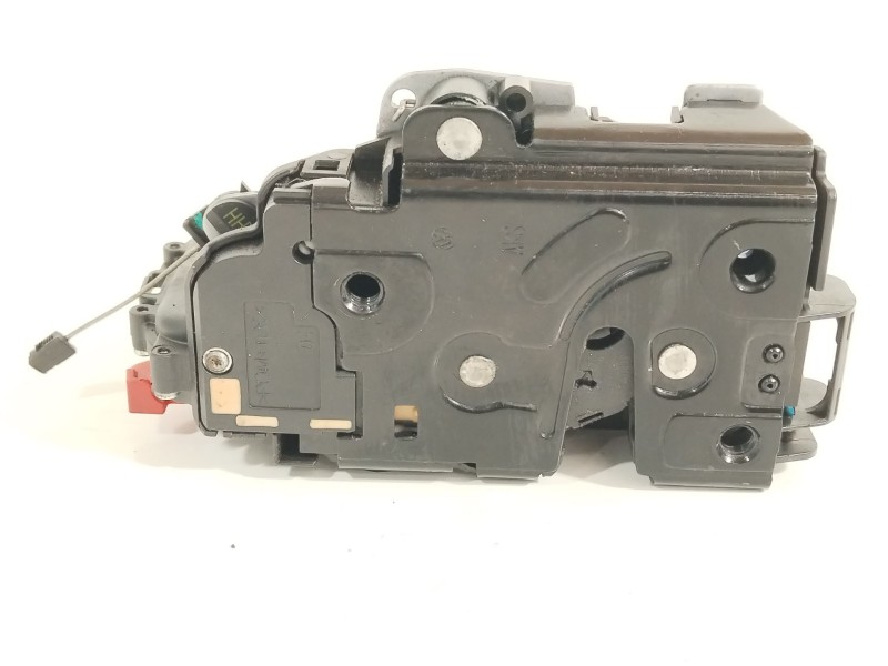 Recambio de cerradura puerta trasera derecha para volkswagen golf vi variant (aj5) advance referencia OEM IAM 7L0839016D  