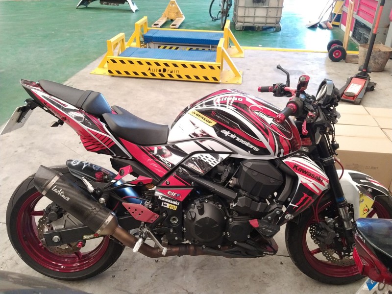 kawasaki z ( - 899cc) del año 2013