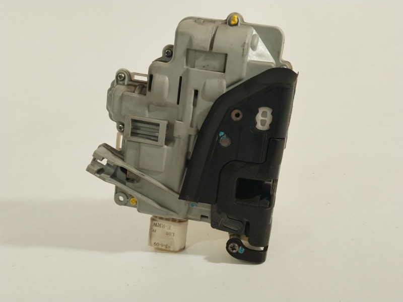 Recambio de cerradura puerta delantera derecha para audi a4 b8 (8k2) 2.0 tdi referencia OEM IAM 8J1837016A  