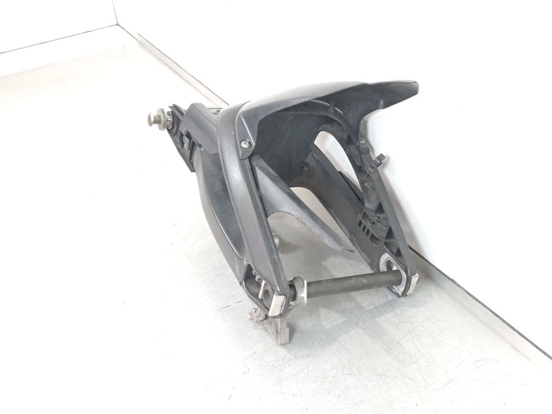 Recambio de subchasis para yamaha yzf-r yzf-r6 (rj05) referencia OEM IAM 3Q0618753  