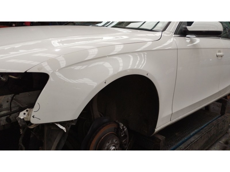 Recambio de aleta delantera izquierda para audi a4 b8 (8k2) 2.0 tdi referencia OEM IAM   