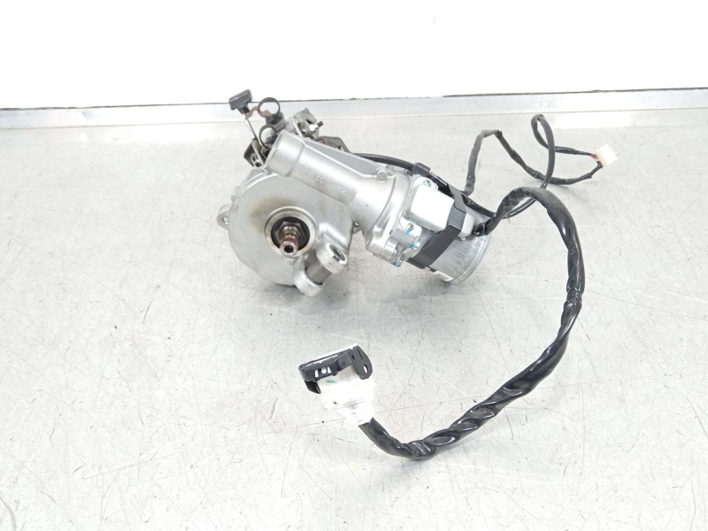 Recambio de columna direccion para toyota auris (_e15_) 2.0 d-4d (ade150_) referencia OEM IAM 4520002281  