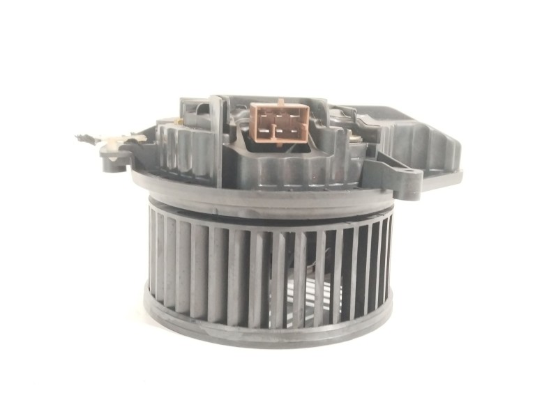 Recambio de ventilador calefaccion para audi a4 avant (8e) 2.0 tdi referencia OEM IAM 8E1820021E  
