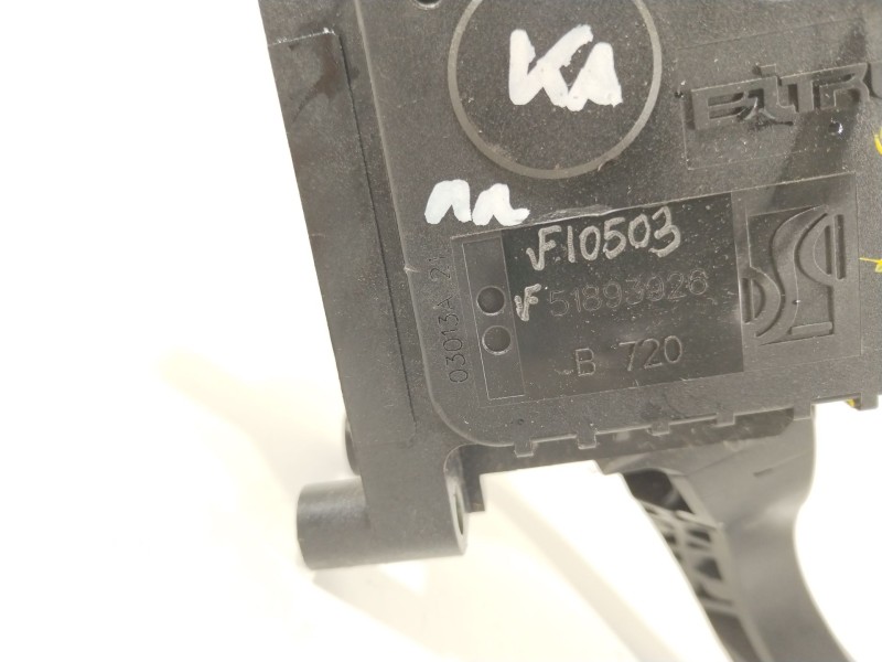 Recambio de potenciometro pedal para ford ka (ccu) titanium+ referencia OEM IAM 51893926  