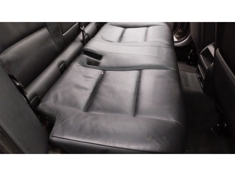 Recambio de asientos traseros para bmw 5 touring (f11) 525 d xdrive referencia OEM IAM 52208034538  