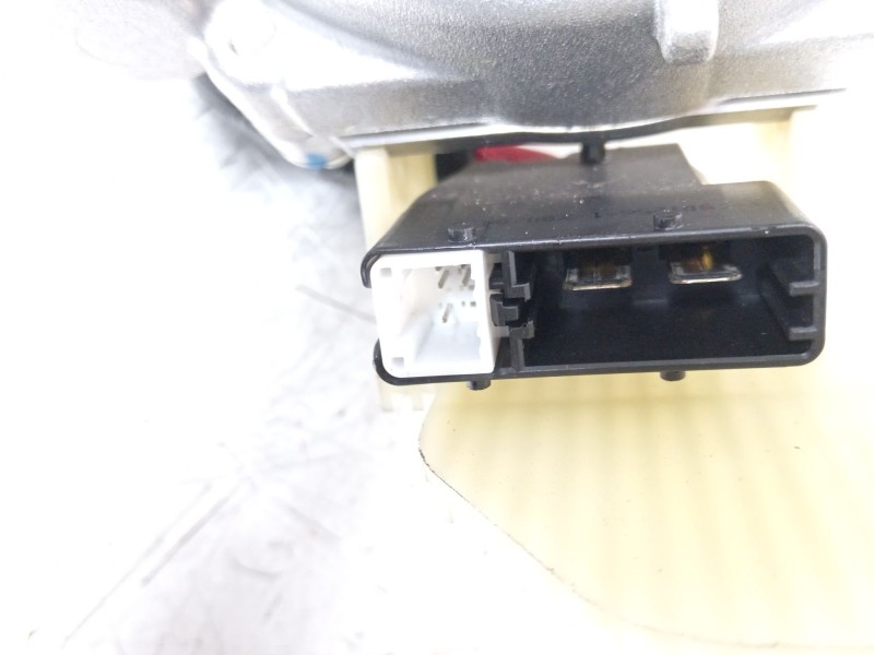 Recambio de columna direccion para renault megane iii berlina 5 p dynamique referencia OEM IAM 488101241R EAWCEC053B 