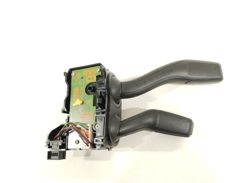 Recambio de mando intermitentes para audi a3 (8p1) 2.0 tdi referencia OEM IAM 8P0953513B  
